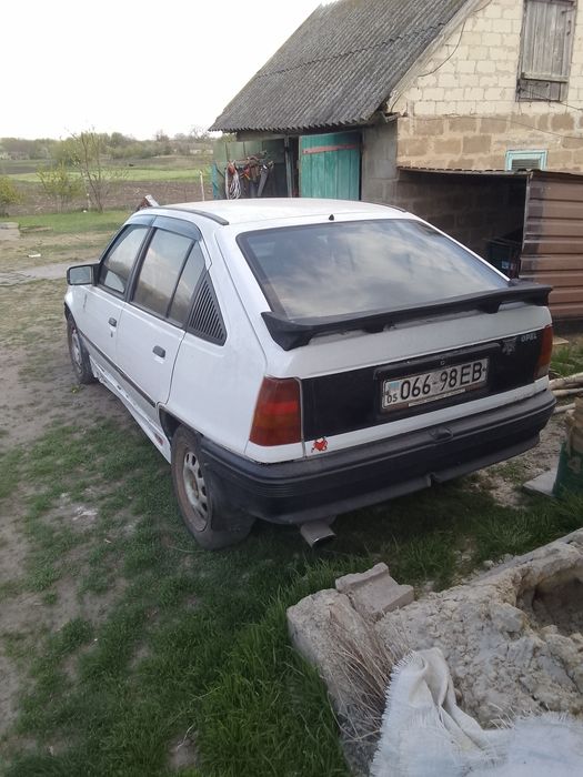 Opel кадет 1.7 дизель