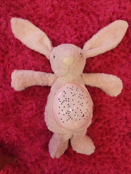 Pluszowy projektor gwiazdek, różowy królik