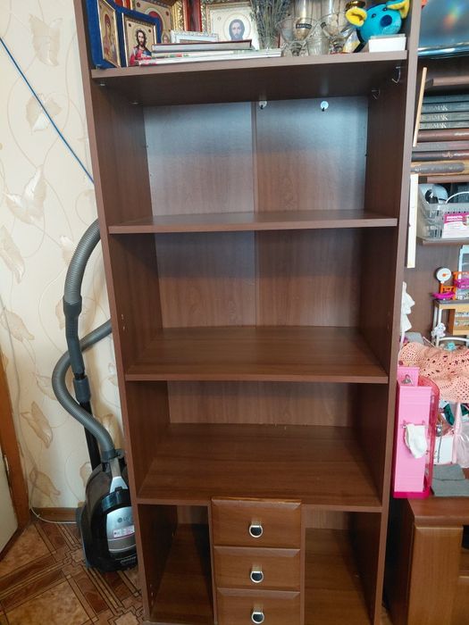 Комод / шафа пенал / шафа стелаж / поличка / шкаф /полочка за все 4000