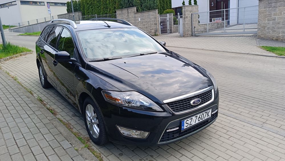 Mondeo MK4 zadbany alufelgi android auto el.fotele