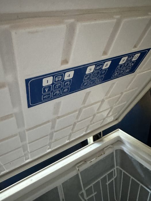 Arca Congeladora Horizontal (Baú) – Bom Estado e Funcional