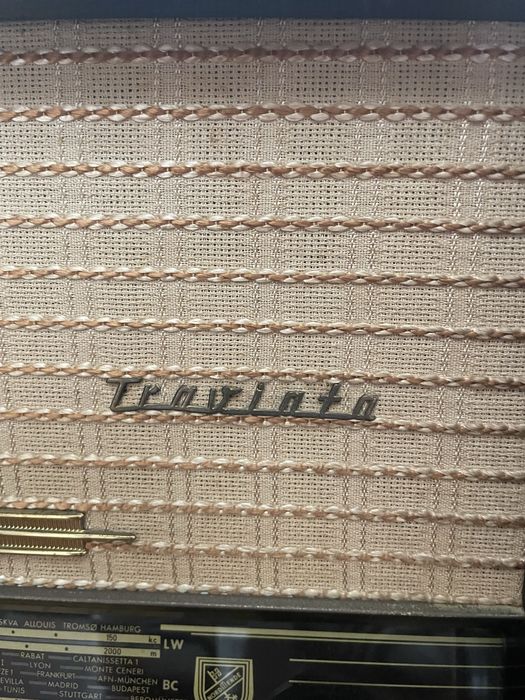 Radio estilo deco