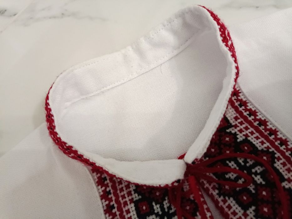Вишиванка Ручна вишивка Сорочка вишита для хлопчика підліткова