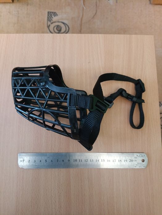 Намордник пластиковий #5