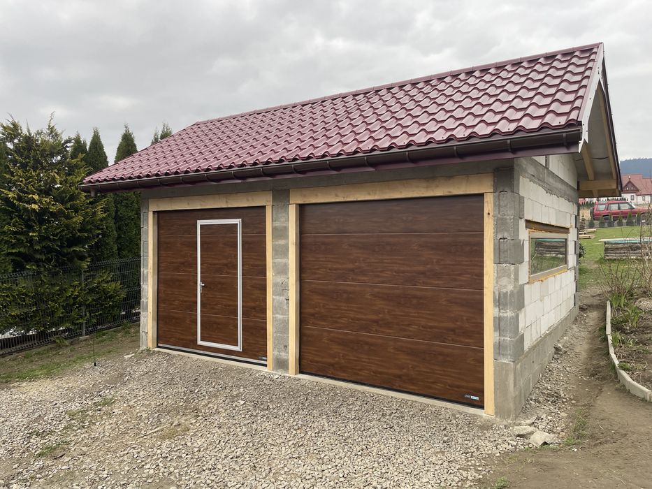 Brama garażowa segmentowa orzech złoty dąb 3000x2125