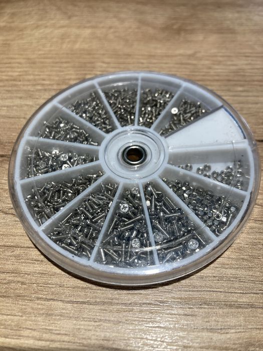 Mini srubki i nakrętki