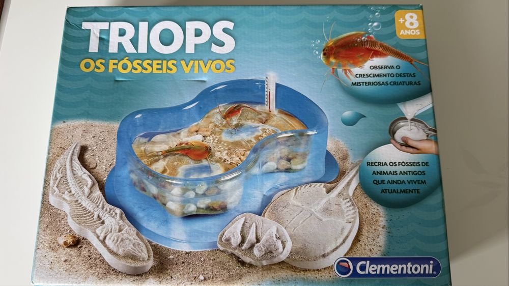 Clementoni Triops os Fósseis Vivos