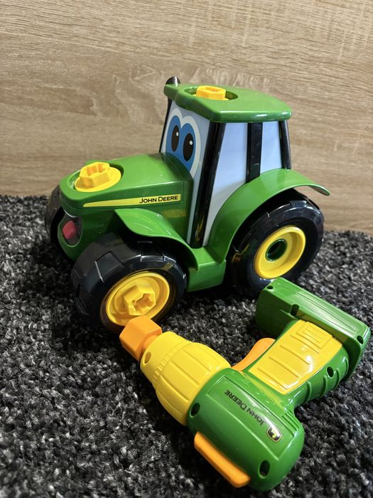 Traktor plastikowy John Deere