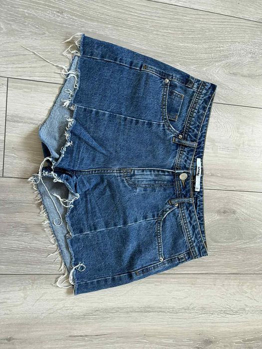 Szorty jeansowe damskie