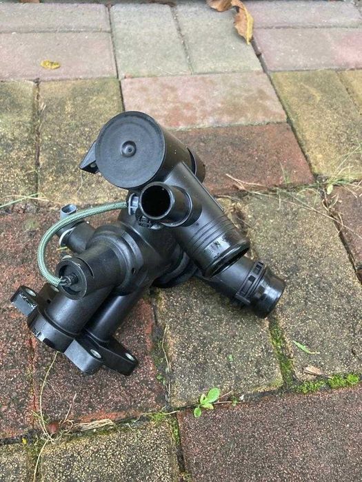 Термостат Jaguar F Pace 1 870 грн. Інші запчастини двигуна Київ на Olx