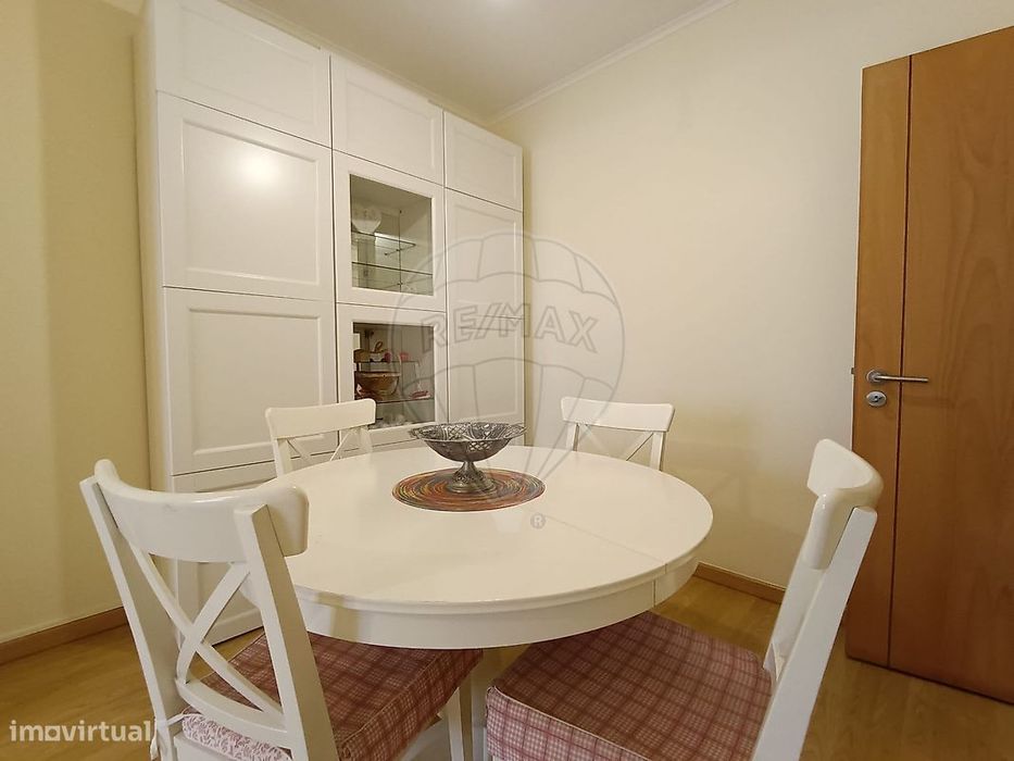 Apartamento T2 para arrendamento