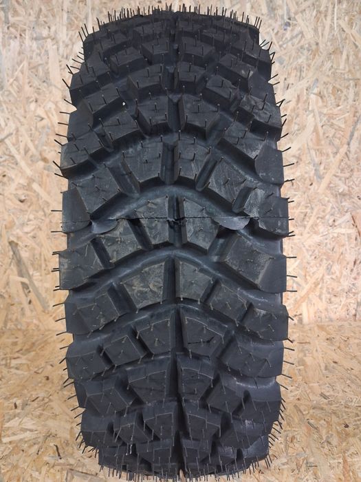 Opony terenowe 215 70 R16 Sahara Tracker