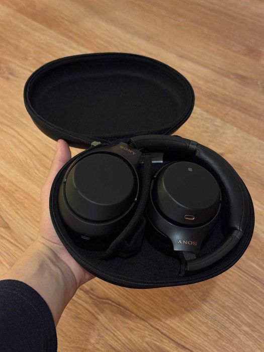 Навушники Sony WH-1000XM3