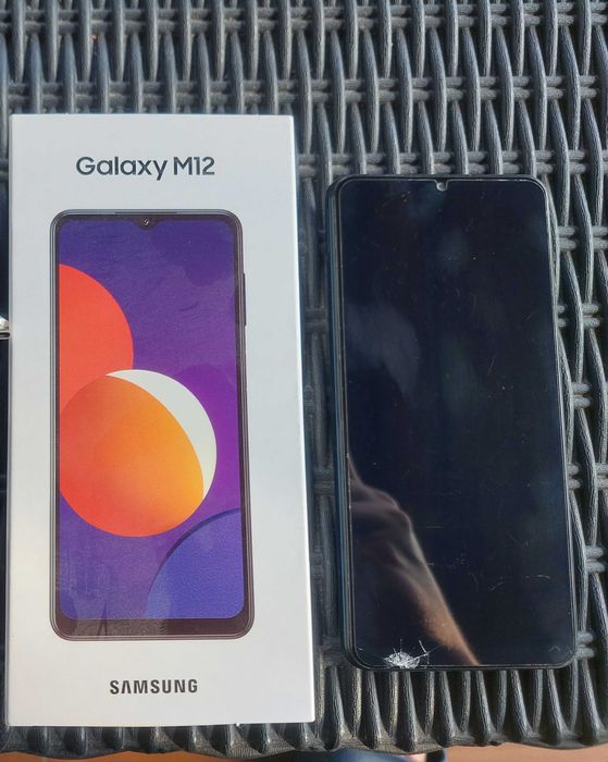 Smartfon Samsung Galaxy M12