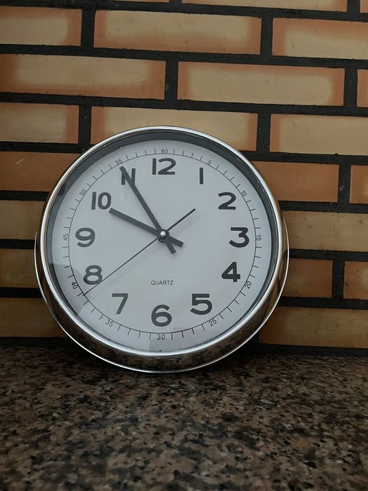 2 Relojios de Parede