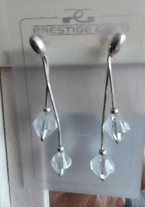 Nowe, srebrne pr. 925 kolczyki z kryształkami