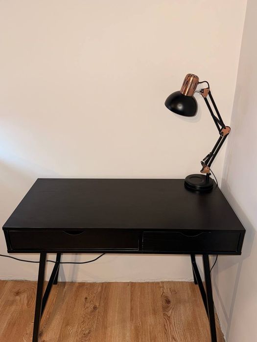 Biurko w stylu loft