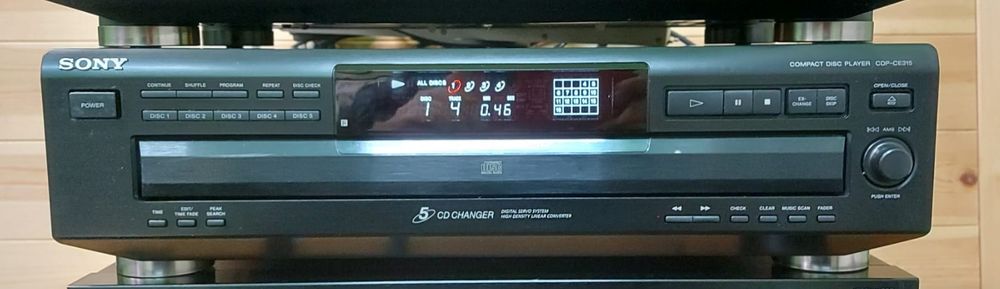 Sony CDP-CE315 odtwarzacz CD