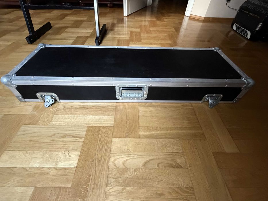 Yamaha MODX7  w Perfekcyjnym Stanie - Gratisy !!!