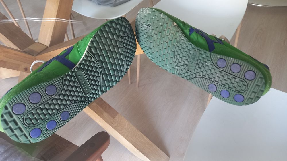 Sapatilhas usadas armani.
