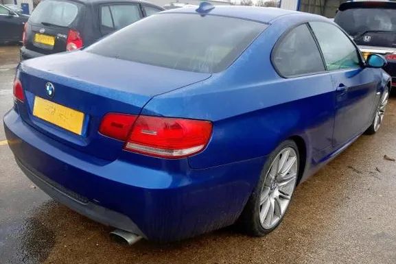 BMW SERIE 3 E92 COUPE PACK M 320D 2.0D 16V 177CV N47D20A E93 CABRIO