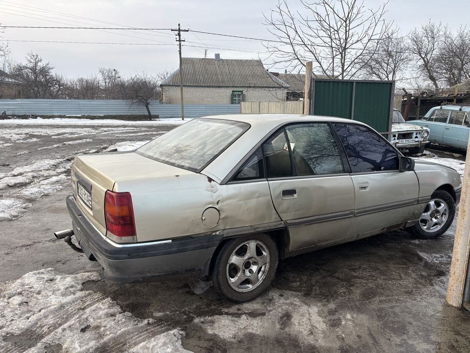 Опель омега а 2.0 продам