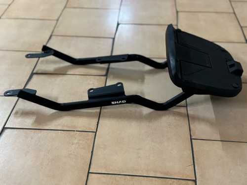 Top Case & Top Master Shad,cauda matricula,cadeado e suporte telemóvel