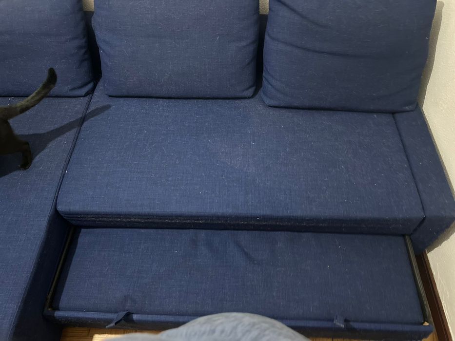 Sofá-cama c/arrumação