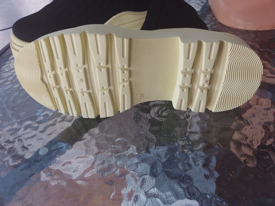 Nowe kozaki skarpeta gruba podeszwa