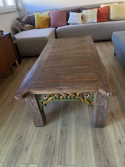 Vendo mesa Bali de madeira maciça nova