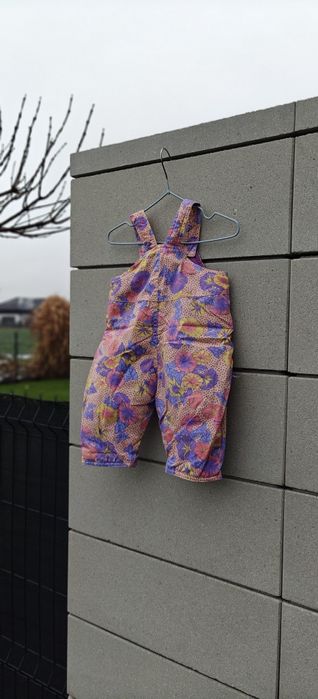 Pajacyk spodenki kombinezon w kwiaty 68