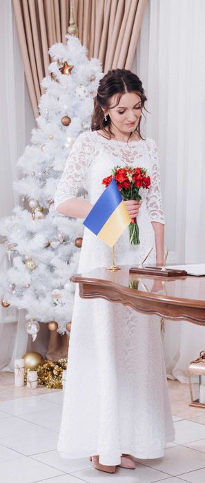 Свадебное платье