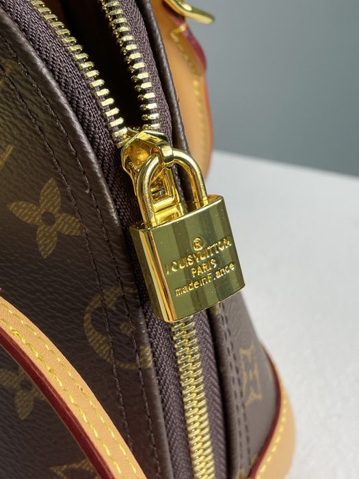 Torebka Louis Vuitton alma crema