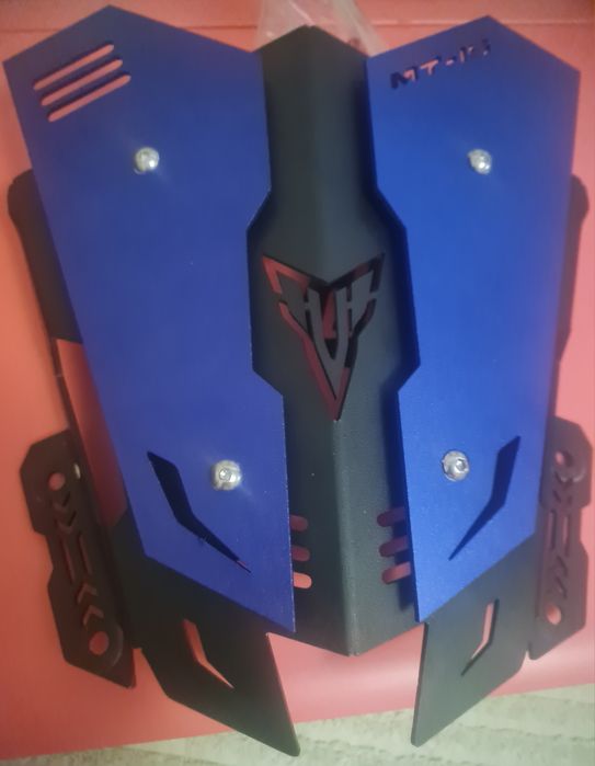 Carenagem yamaha MT 125 para como  nova