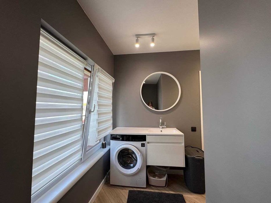 Сучасний будинок з ремонтом біля Івано-Франківська | 158 м² | 4 сотки