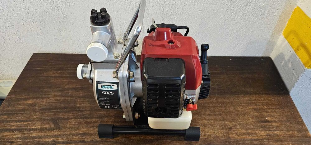 Motor de rega a gasolina como novo