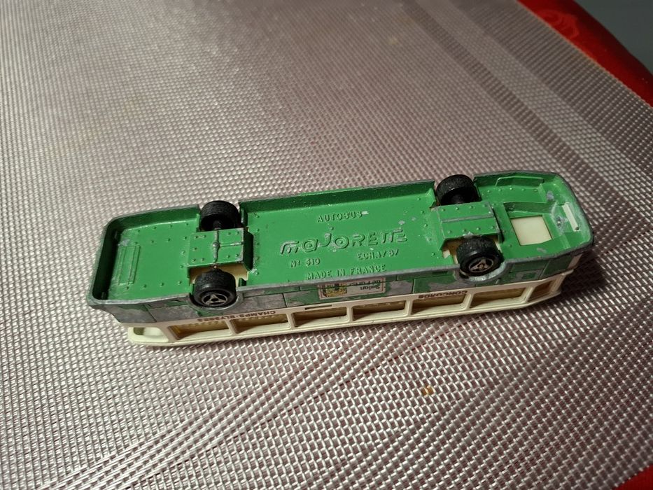 Majorette autobus skala 1:87