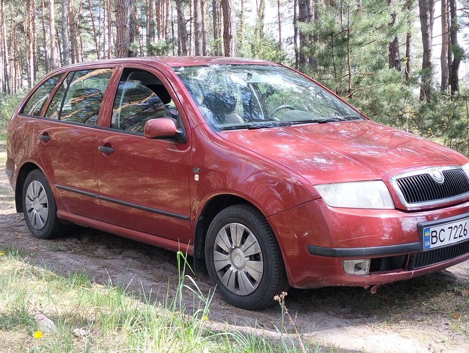 Шкода фабія 2002 року