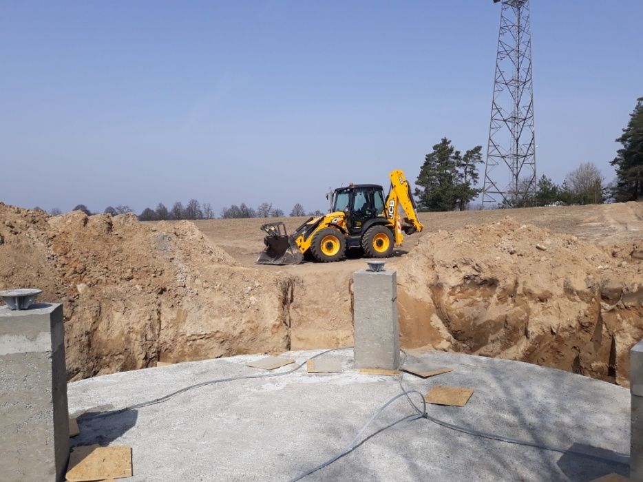 Usługi Prace ziemne Rozbiórki młot  koparką koparko-ładowarka 4CX kop