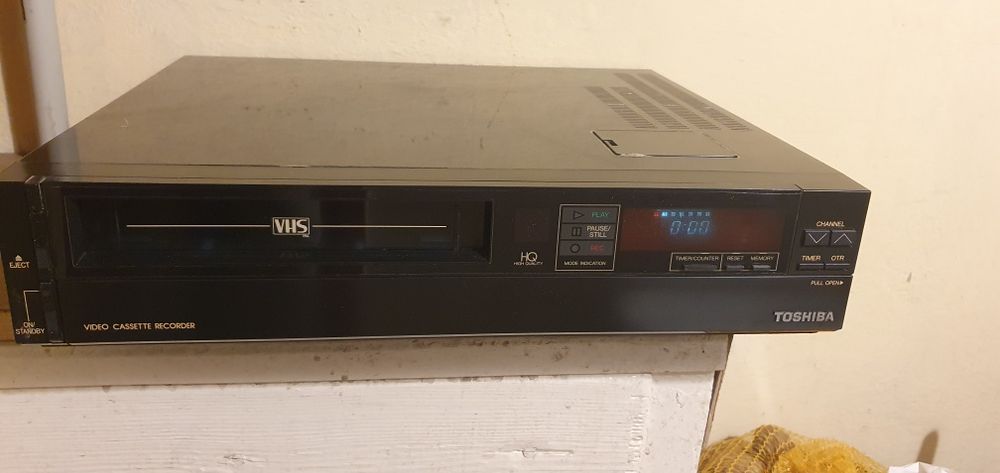 Odtwarzacz kaset VHS