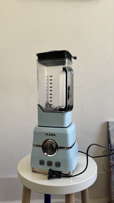 Flama Pro Inox 2000W - Liquidificador