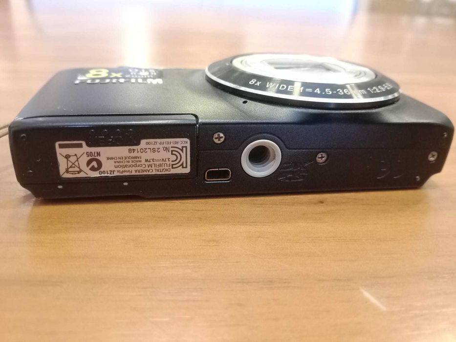 Maquina Digital Fujifilm FinePix JZ100