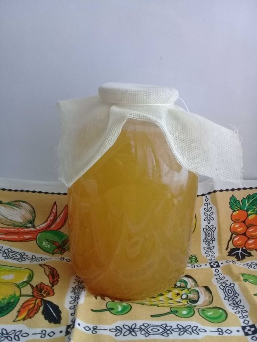 Натуральный яблочный домашний  уксус  Яблуневий оцет не фильтрованный