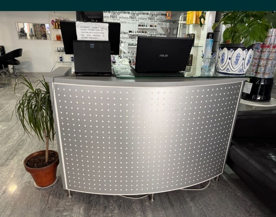 Móveis de cabeleireiro completo