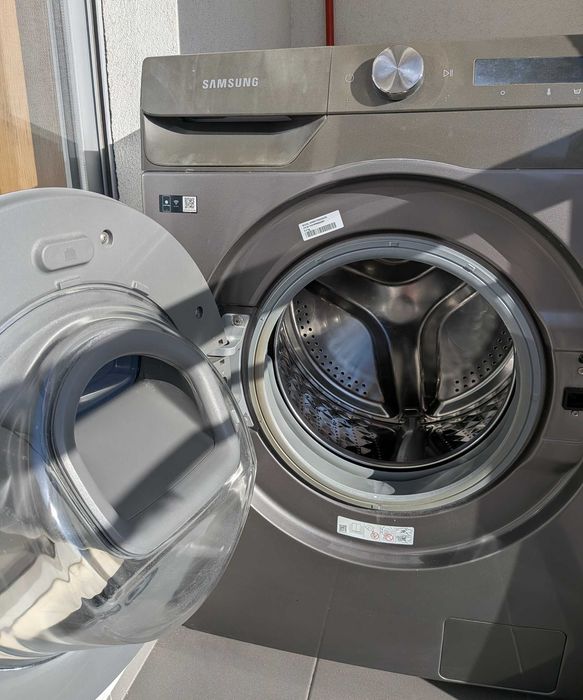 Máquina de lavar Samsung AddWash 9kg 1400rpm Classe A