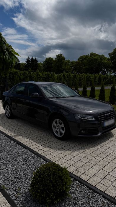 Audi A4 limousine