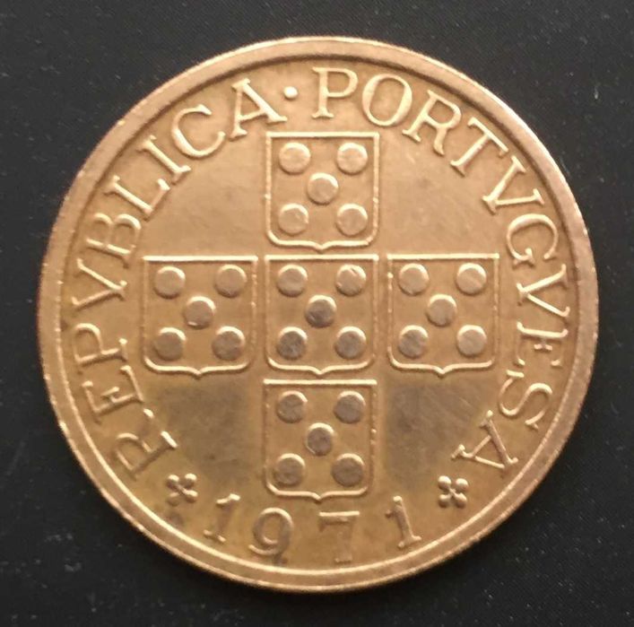 Moeda de 50 centavos bronze - Portugal - 1971