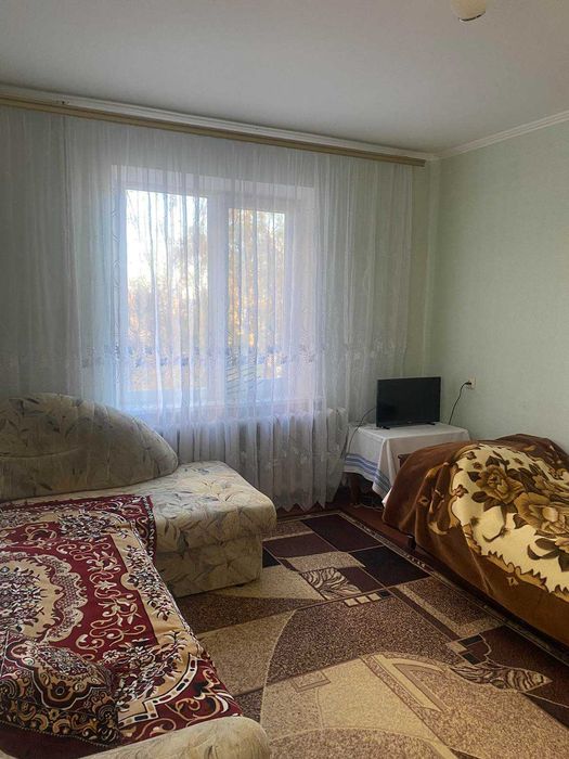 1 кімнатна квартира в будинку нового планування з косметичним ремонтом