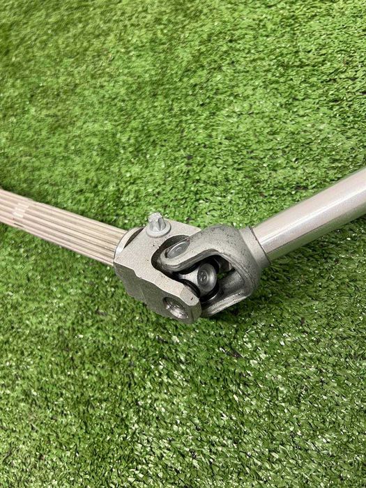 Рульовий карданчик в зборе G05 G06 G07