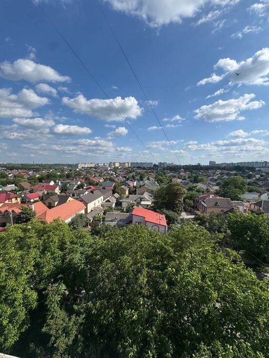 Продаж 3-квартири 70 кВ.в районі Чайки